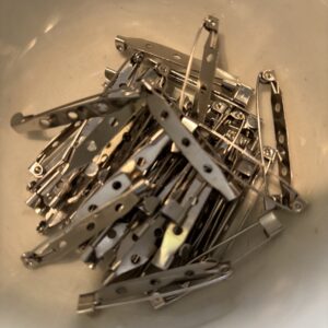 Pin backs for Felt Zinnias